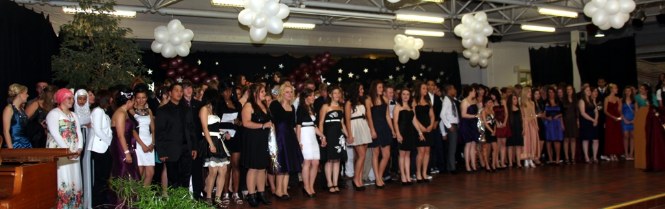 Entlasssch__ler_2011_int.jpg Entlasssch__ler_2011_int.jpg